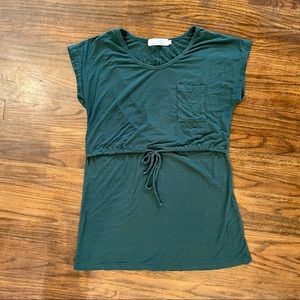 Latched Mama Nursing T-Shirt size small